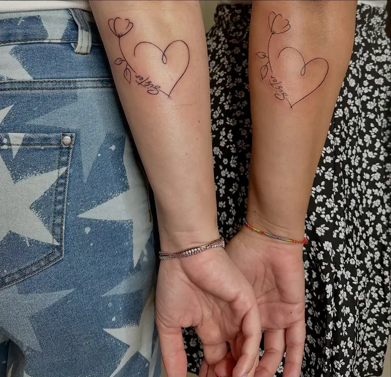 L’amicizia, tatuaggio fine line